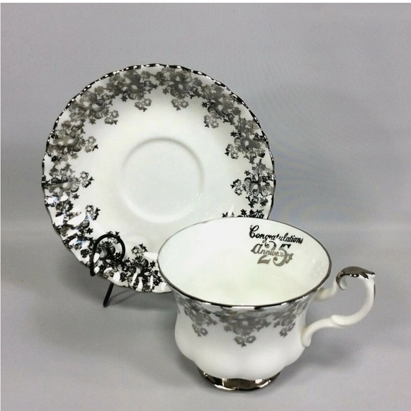 Royal Albert “Congratulations 25 Anniversary”Tea Cup and Saucer Set England 🆕 - Picture 2 of 14